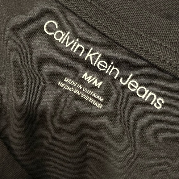 Calvin Klein Jeans Women’s Logo Tee Shirt Black Chic Luxe Trendy Fashion Medium - Picture 6 of 6